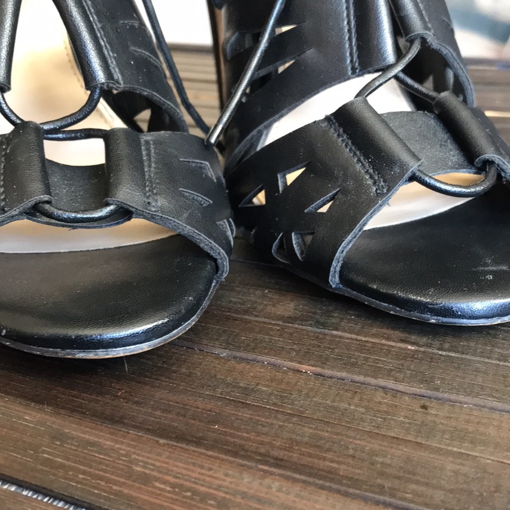 {$15 BUNDLED} JESSICA SIMPSON Black Faux Leather Open Toe Heels - Picture 11 of 12